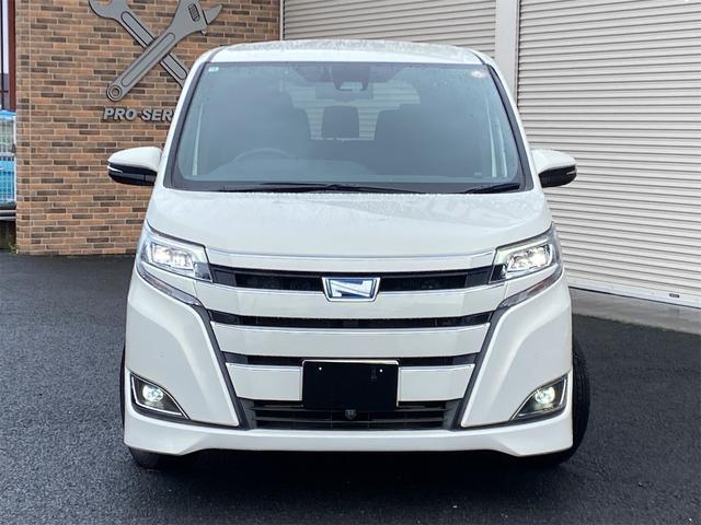 Ref:AUX-22988835 TOYOTA NOAH 2020 2 Ref:AUX-22988835 TOYOTA NOAH 2020 - Image 2