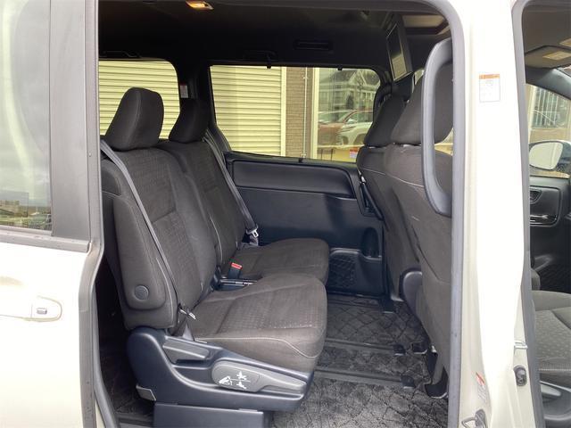 Ref:AUX-22988835 TOYOTA NOAH 2020 14 Ref:AUX-22988835 TOYOTA NOAH 2020 - Image 14