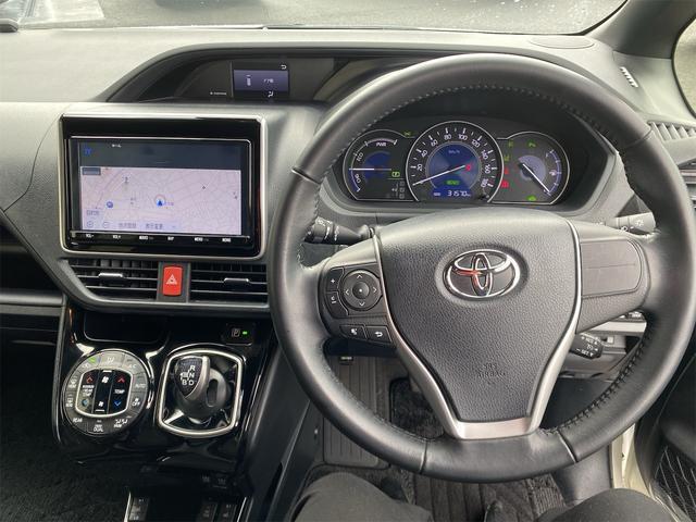 Ref:AUX-22988835 TOYOTA NOAH 2020 15 Ref:AUX-22988835 TOYOTA NOAH 2020 - Image 15