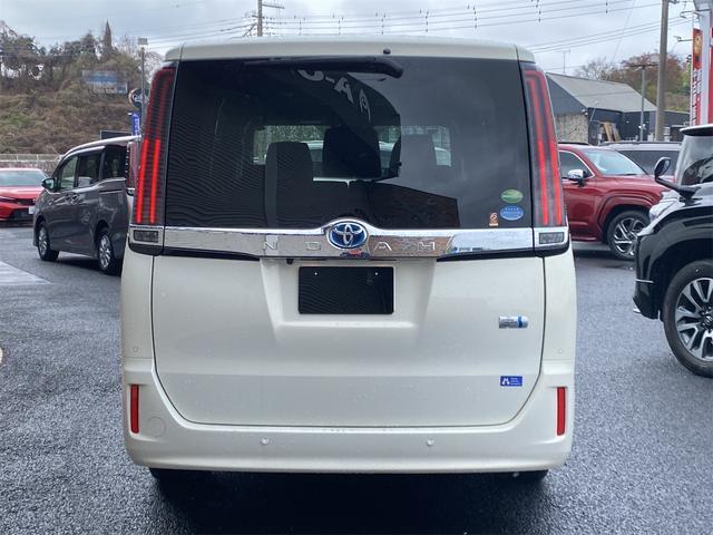 Ref:AUX-22988835 TOYOTA NOAH 2020 3 Ref:AUX-22988835 TOYOTA NOAH 2020 - Image 3