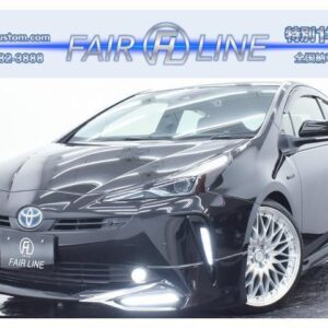 2019 Toyota Prius black hybrid used car Japan export