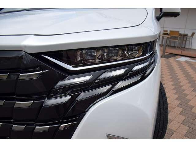 Ref:AUX-22989852 TOYOTA ALPHARD 2024 12 Ref:AUX-22989852 TOYOTA ALPHARD 2024 - Image 12