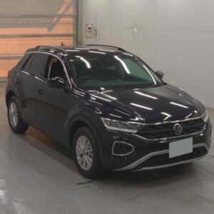 2025 Volkswagen T-Roc black gasoline used car Japan export