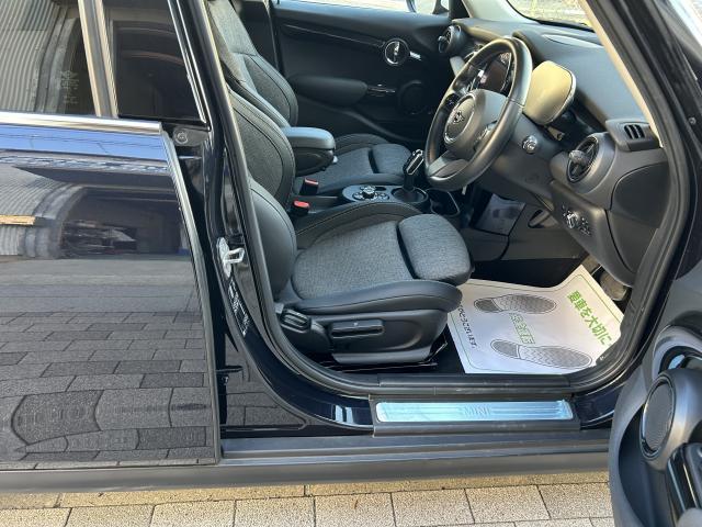 Ref:AUX-22995050 MINI MINI 2021 18 Ref:AUX-22995050 MINI MINI 2021 - Image 18