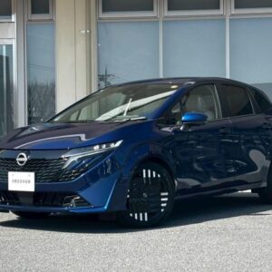 2025 Nissan Aura blue gasoline used car Japan export