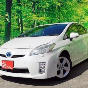 2011 Toyota Prius pearl hybrid used car Japan export