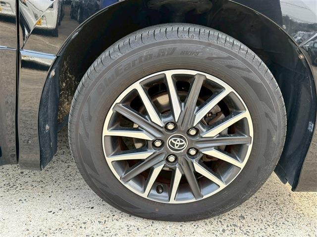 Ref:AUX-22999694 TOYOTA VOXY 2014 15 Ref:AUX-22999694 TOYOTA VOXY 2014 - Image 15