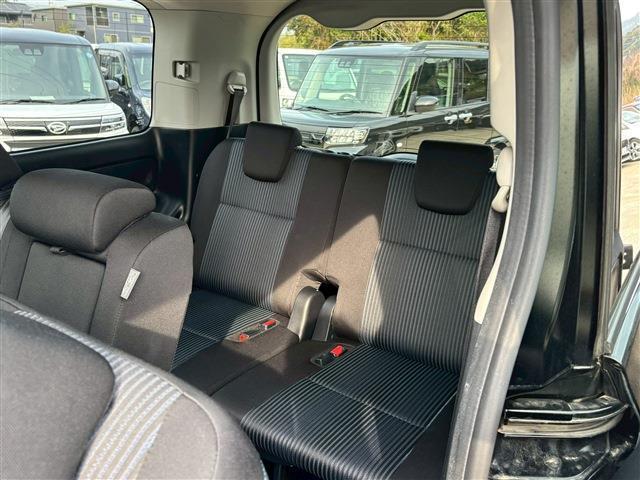 Ref:AUX-22999694 TOYOTA VOXY 2014 6 Ref:AUX-22999694 TOYOTA VOXY 2014 - Image 6