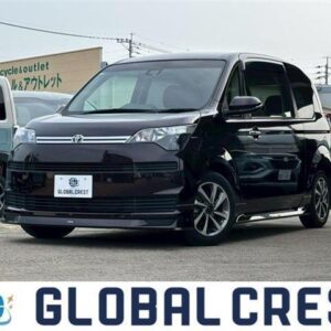 2019 Toyota Spade purple gasoline used car Japan export