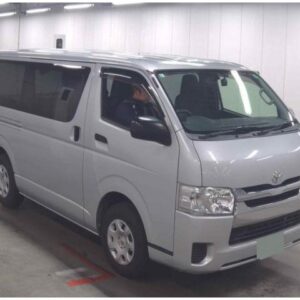 2016 Toyota Hiace Van silver diesel used car Japan export