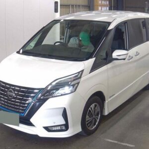 2021 Nissan Serena pearl gasoline used car Japan export