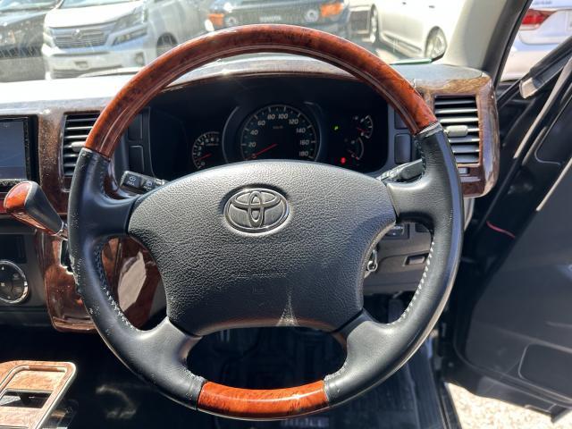 Ref:AUX-23004025 TOYOTA HIACE VAN 2012 12 Ref:AUX-23004025 TOYOTA HIACE VAN 2012 - Image 12