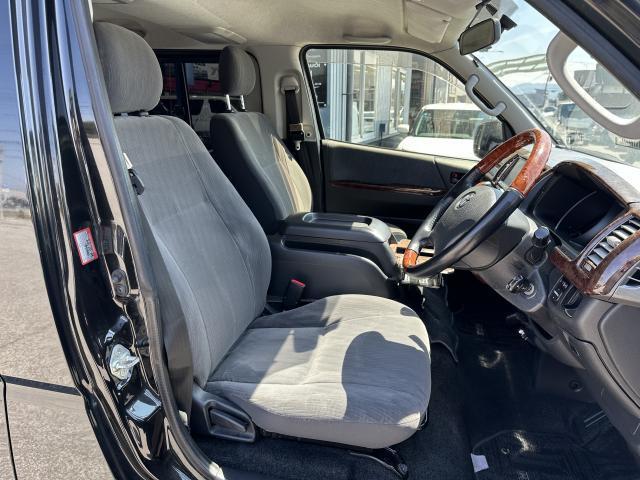 Ref:AUX-23004025 TOYOTA HIACE VAN 2012 9 Ref:AUX-23004025 TOYOTA HIACE VAN 2012 - Image 9