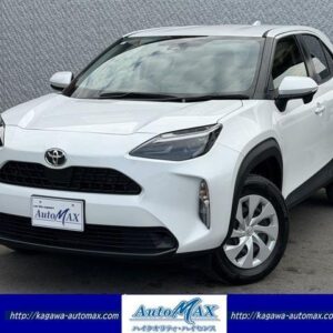 2024 Toyota Yaris Cross pearl gasoline used car Japan export