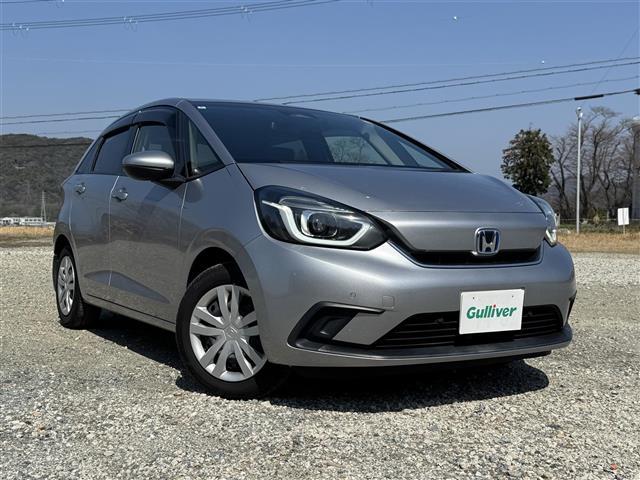 Ref:AUX-23009109 HONDA FIT 2020 1 2020 Honda Fit silver hybrid used car Japan export
