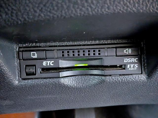 Ref:AUX-23012019 TOYOTA PRIUS 2016 11 Ref:AUX-23012019 TOYOTA PRIUS 2016 - Image 11