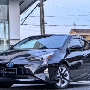 2016 Toyota Prius black hybrid used car Japan export