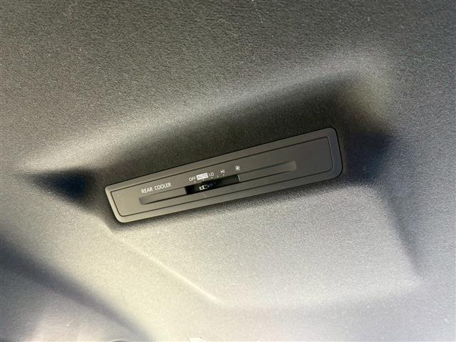 Ref:AUX-23015424 TOYOTA NOAH 2023 17 Ref:AUX-23015424 TOYOTA NOAH 2023 - Image 17