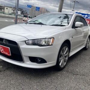 2015 Mitsubishi Galant Fortis Sport Back pearl gasoline used car Japan export