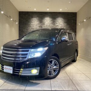 2010 Nissan Elgrand black gasoline used car Japan export