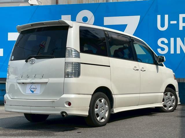 Ref:AUX-23015651 TOYOTA VOXY 2004 2 Ref:AUX-23015651 TOYOTA VOXY 2004 - Image 2