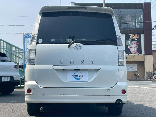 Ref:AUX-23015651 TOYOTA VOXY 2004 9 Ref:AUX-23015651 TOYOTA VOXY 2004 - Image 9