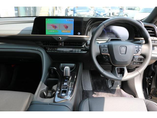 Ref:AUX-23015652 TOYOTA CROWN SPORT 2024 3 Ref:AUX-23015652 TOYOTA CROWN SPORT 2024 - Image 3