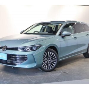 2025 Volkswagen Passat green gasoline used car Japan export
