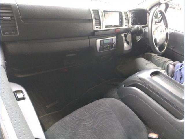 Ref:AUX-23019567 TOYOTA HIACE VAN 2021 4 Ref:AUX-23019567 TOYOTA HIACE VAN 2021 - Image 4