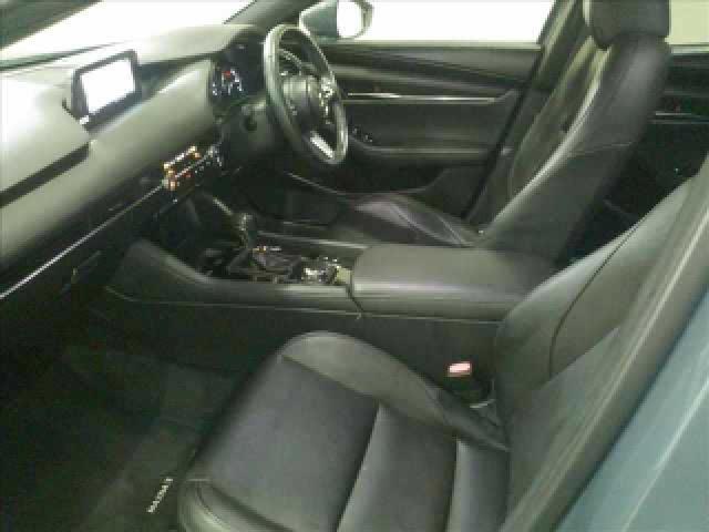 Ref:AUX-23019591 MAZDA MAZDA3 FASTBACK 2019 4 Ref:AUX-23019591 MAZDA MAZDA3 FASTBACK 2019 - Image 4