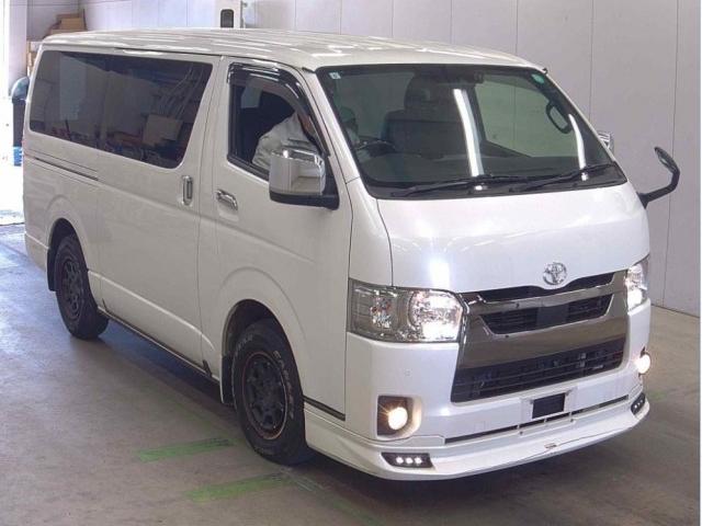 Ref:AUX-23019835 TOYOTA HIACE VAN 2021 1 2021 Toyota Hiace Van pearl diesel used car Japan export