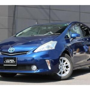 2011 Toyota Prius Alpha blue hybrid used car Japan export