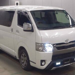 2021 Toyota Hiace Van pearl diesel used car Japan export
