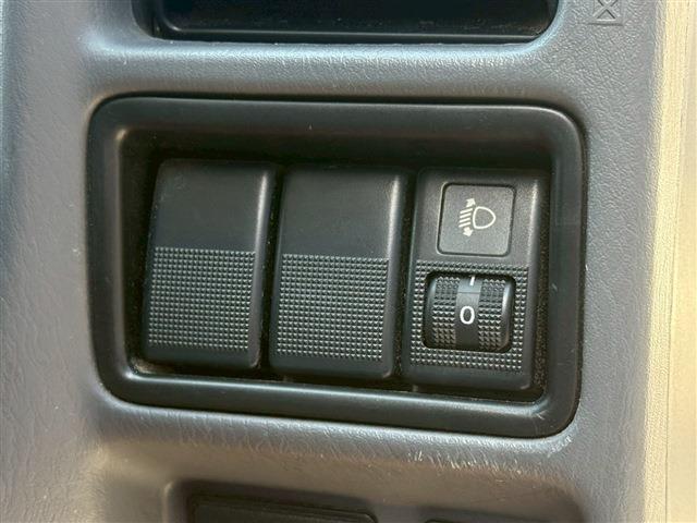 Ref:AUX-23019925 MAZDA BONGO TRUCK 2006 11 Ref:AUX-23019925 MAZDA BONGO TRUCK 2006 - Image 11