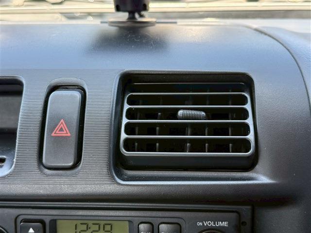 Ref:AUX-23019925 MAZDA BONGO TRUCK 2006 15 Ref:AUX-23019925 MAZDA BONGO TRUCK 2006 - Image 15