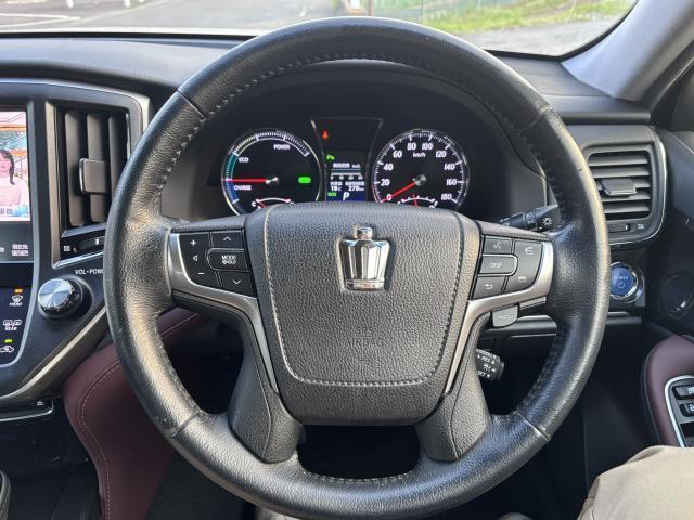 Ref:AUX-23020062 TOYOTA CROWN HYBRID 2013 9 Ref:AUX-23020062 TOYOTA CROWN HYBRID 2013 - Image 9