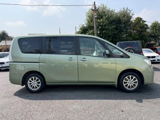 Ref:AUX-23020105 NISSAN SERENA 2011 4 Ref:AUX-23020105 NISSAN SERENA 2011 - Image 4