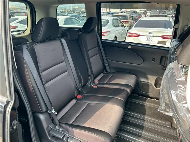 Ref:AUX-23027712 NISSAN SERENA 2017 16 Ref:AUX-23027712 NISSAN SERENA 2017 - Image 16