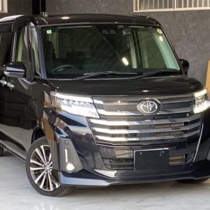 2022 Toyota Roomy black gasoline used car Japan export