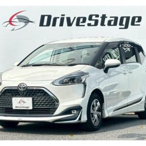 2020 Toyota Sienta pearl gasoline used car Japan export