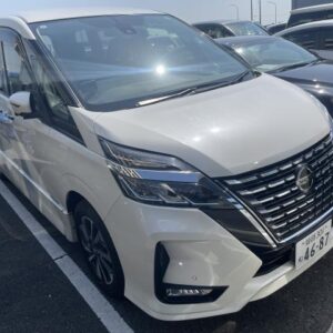 2019 Nissan Serena pearl hybrid used car Japan export