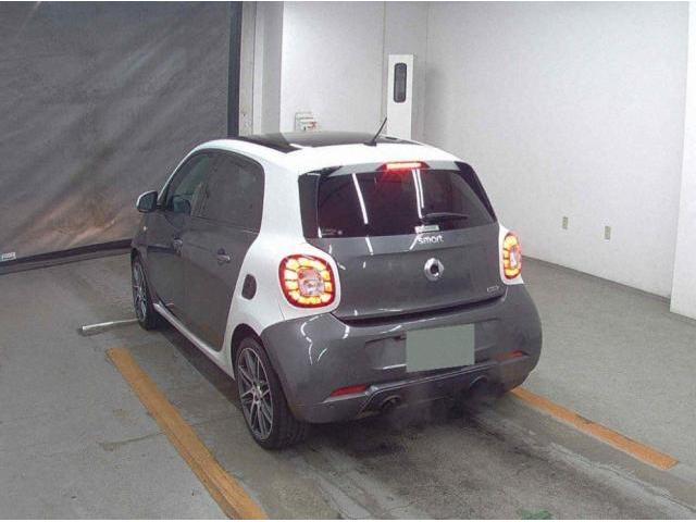 Ref:AUX-23035079 MCC SMART SMART FOR FOUR 2017 2 Ref:AUX-23035079 MCC SMART SMART FOR FOUR 2017 - Image 2