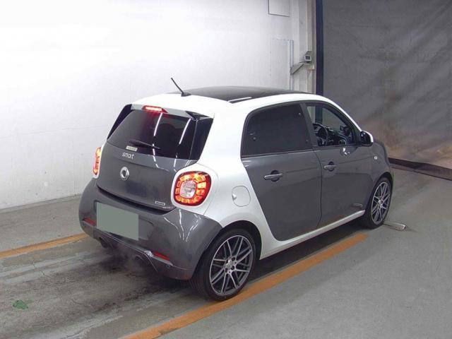 Ref:AUX-23035079 MCC SMART SMART FOR FOUR 2017 5 Ref:AUX-23035079 MCC SMART SMART FOR FOUR 2017 - Image 5