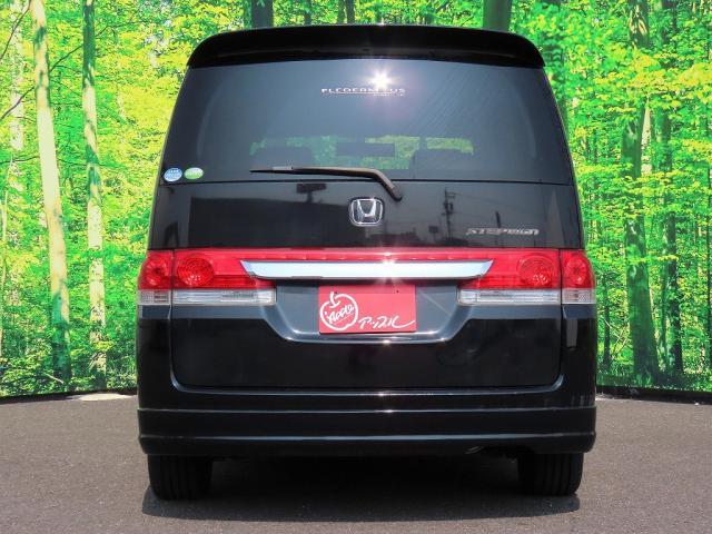 Ref:AUX-23035610 HONDA STEPWAGON 2006 2 Ref:AUX-23035610 HONDA STEPWAGON 2006 - Image 2
