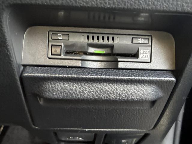 Ref:AUX-23039824 TOYOTA VOXY 2018 18 Ref:AUX-23039824 TOYOTA VOXY 2018 - Image 18