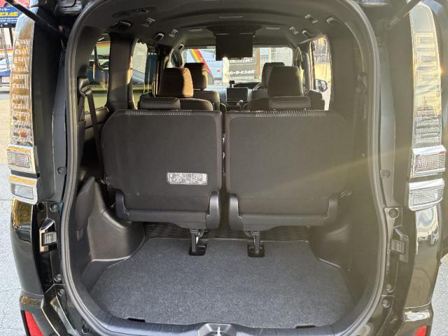 Ref:AUX-23039824 TOYOTA VOXY 2018 7 Ref:AUX-23039824 TOYOTA VOXY 2018 - Image 7