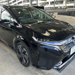 2023 Nissan Aura black hybrid used car Japan export