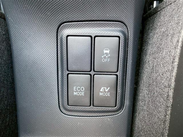 Ref:AUX-23039875 TOYOTA AQUA 2015 16 Ref:AUX-23039875 TOYOTA AQUA 2015 - Image 16