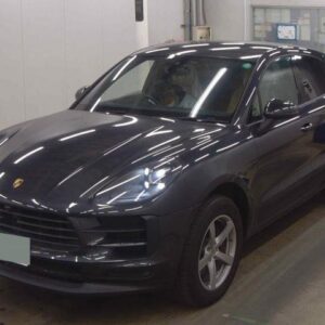 2019 Porsche Macan gray gasoline used car Japan export