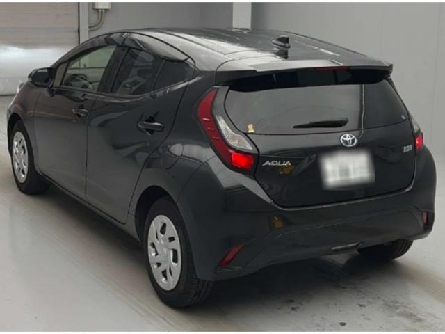 Ref:AUX-23040019 TOYOTA AQUA 2022 2 Ref:AUX-23040019 TOYOTA AQUA 2022 - Image 2